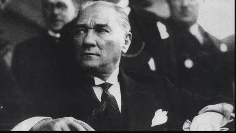 Cumhuriyetimizin kurucusu Atatürk'ün hayat hikâyesi