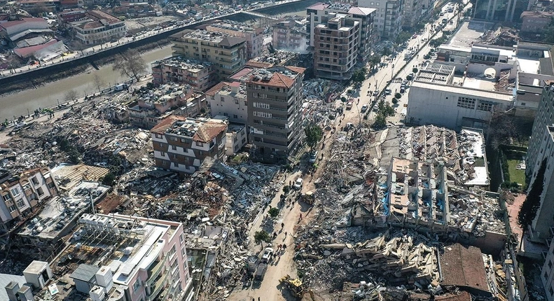 Prof. Dr. Şükrü Ersoy "büyük deprem potansiyeli var" diyerek en kötü senaryoyu açıkladı