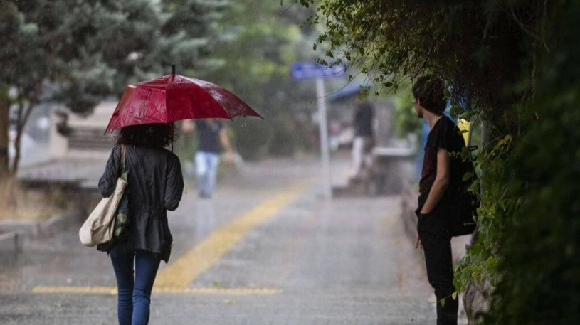 Meteoroloji İstanbul dahil 13 ili uyardı: Sağanak geliyor, tedbirinizi alın!