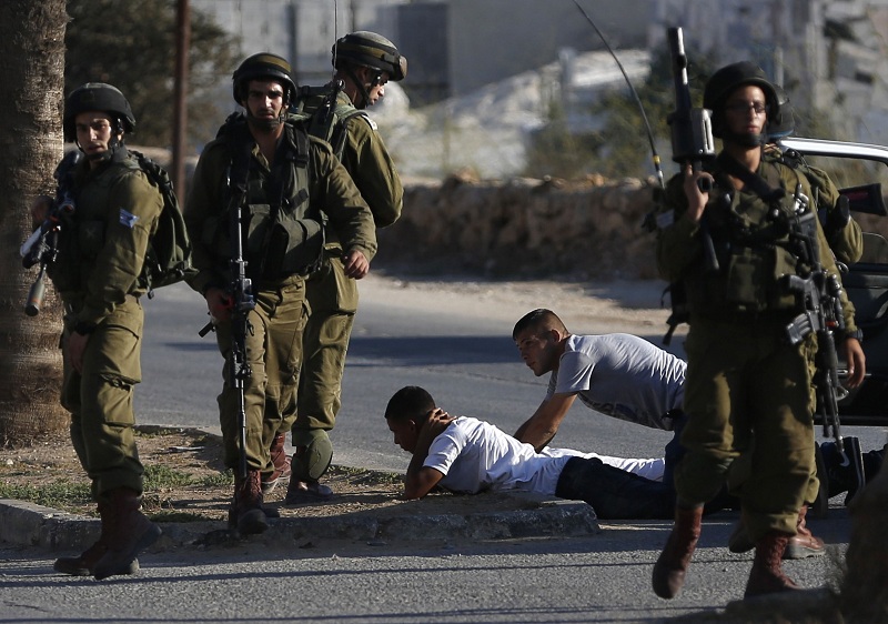 İsrail gazeteciden intikam aldı!