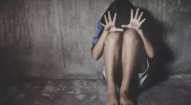 13 yaşındaki kızının istismara uğradığına inanmadı