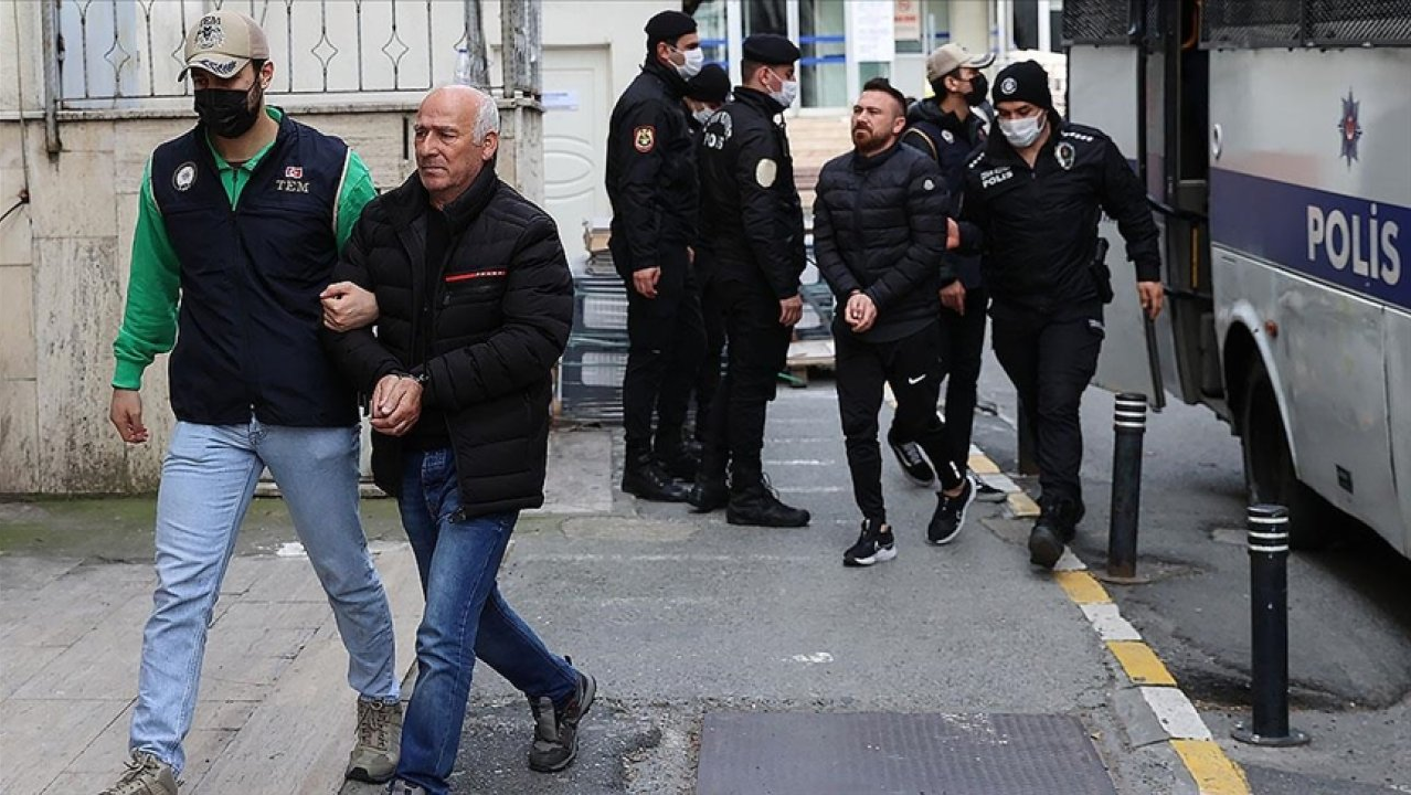 İstanbul Adliyesi'ne yapılan saldırıda 4 şüpheli için yakalama kararı çıktı