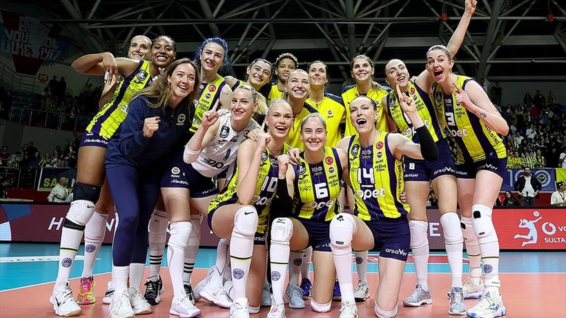 Sezonu lider tamamlayan Fenerbahçe Opet, Şampiyonlar Ligi'ne katılma hakkı elde etti