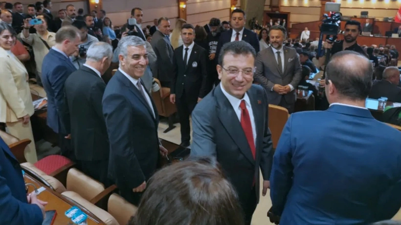 İBB Meclisi'nde yeni dönem: Başkanvekilliği seçimlerini CHP'li adaylar kazandı
