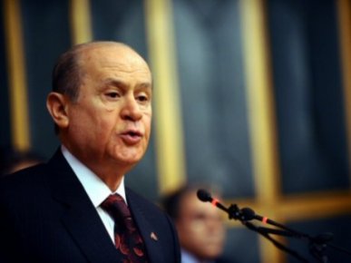 Bahçeli AKP'ye ateş püskürdü