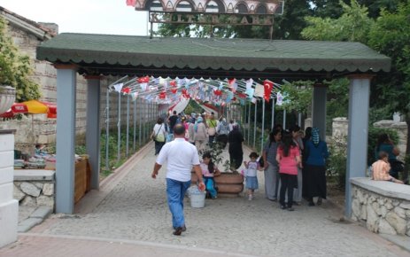 Festival Tüm Hızıyla Devam Ediyor